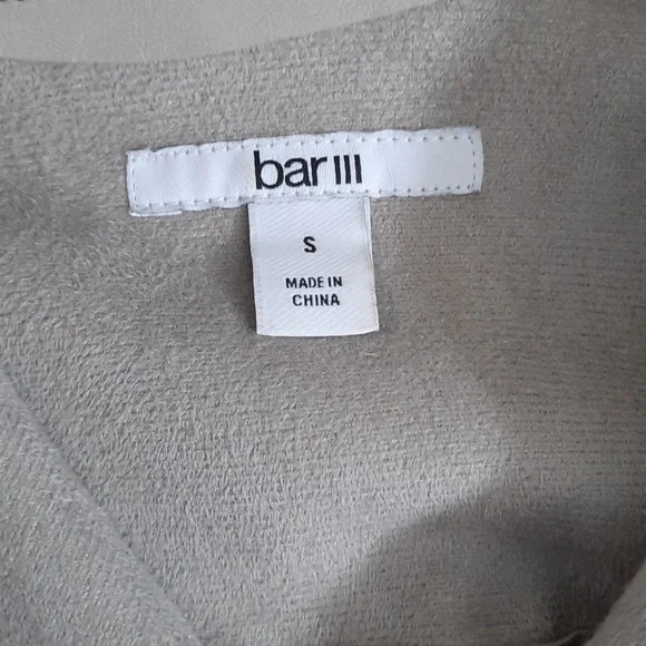 Bar III Grey Faux Leather Suede Open Front Zipper Pockets Flyaway Jacket Size S - Picture 6 of 15